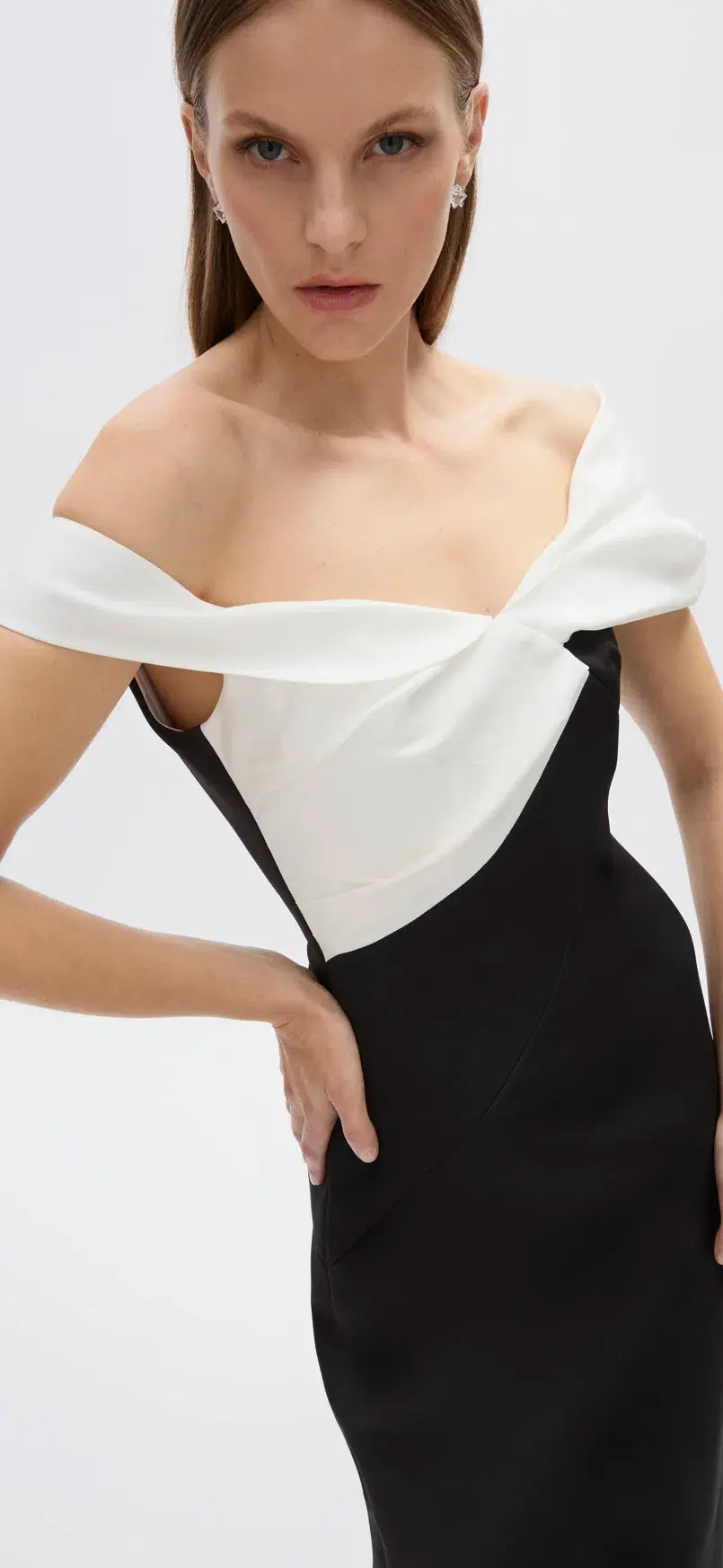 Rachel Gilbert Delilah Gown Black/White Size 8 for rent on The Volte - main image