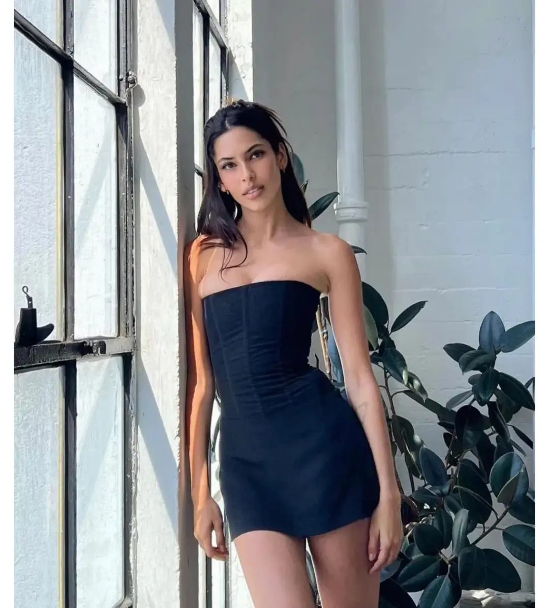 Are You Am Sunniva Corset in Black Size AU 10 for rent on The Volte - main image