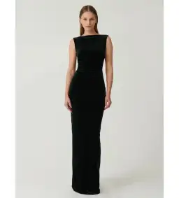 Effie Kats Verona Gown Black Velvet Size AU 6 for rent on The Volte - image 4