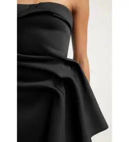Tojha November Gown Black Size AU 8 for rent on The Volte - image 6