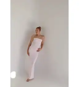 Effie Kats Monroe Gown Ice Pink Size M / AU 10 for rent on The Volte - image 4