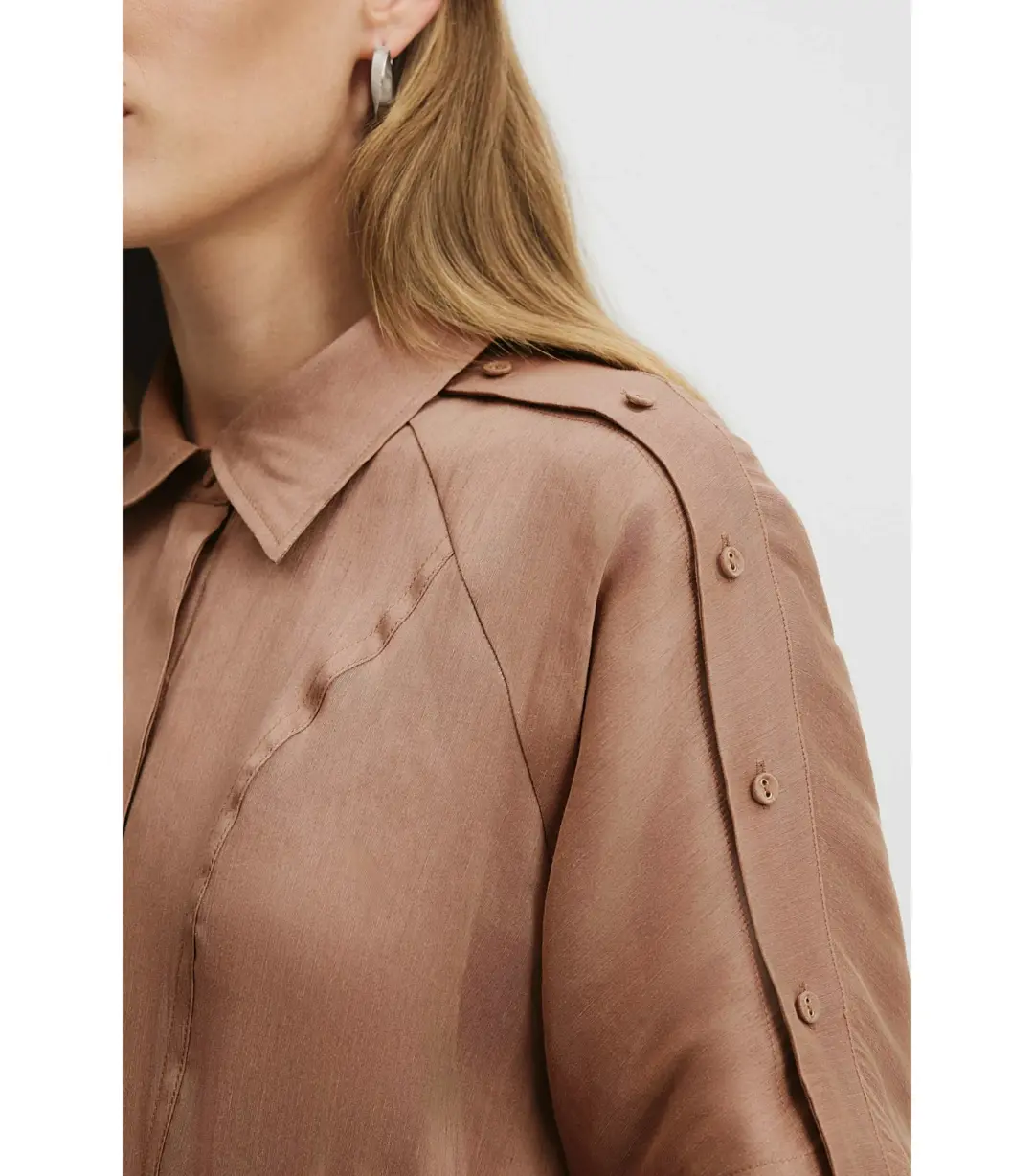 Country Road Cinched Shirt Dress in Nutmeg Size 12 for rent on The Volte - main image