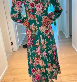 Zimmermann Allia High Neck Midi Dress Print Size 2 / Au 12 for rent on The Volte - image 3