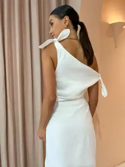 Sir the Label Bettina Off Shoulder Dress Ivory Size 2/10 for rent on The Volte - image 6