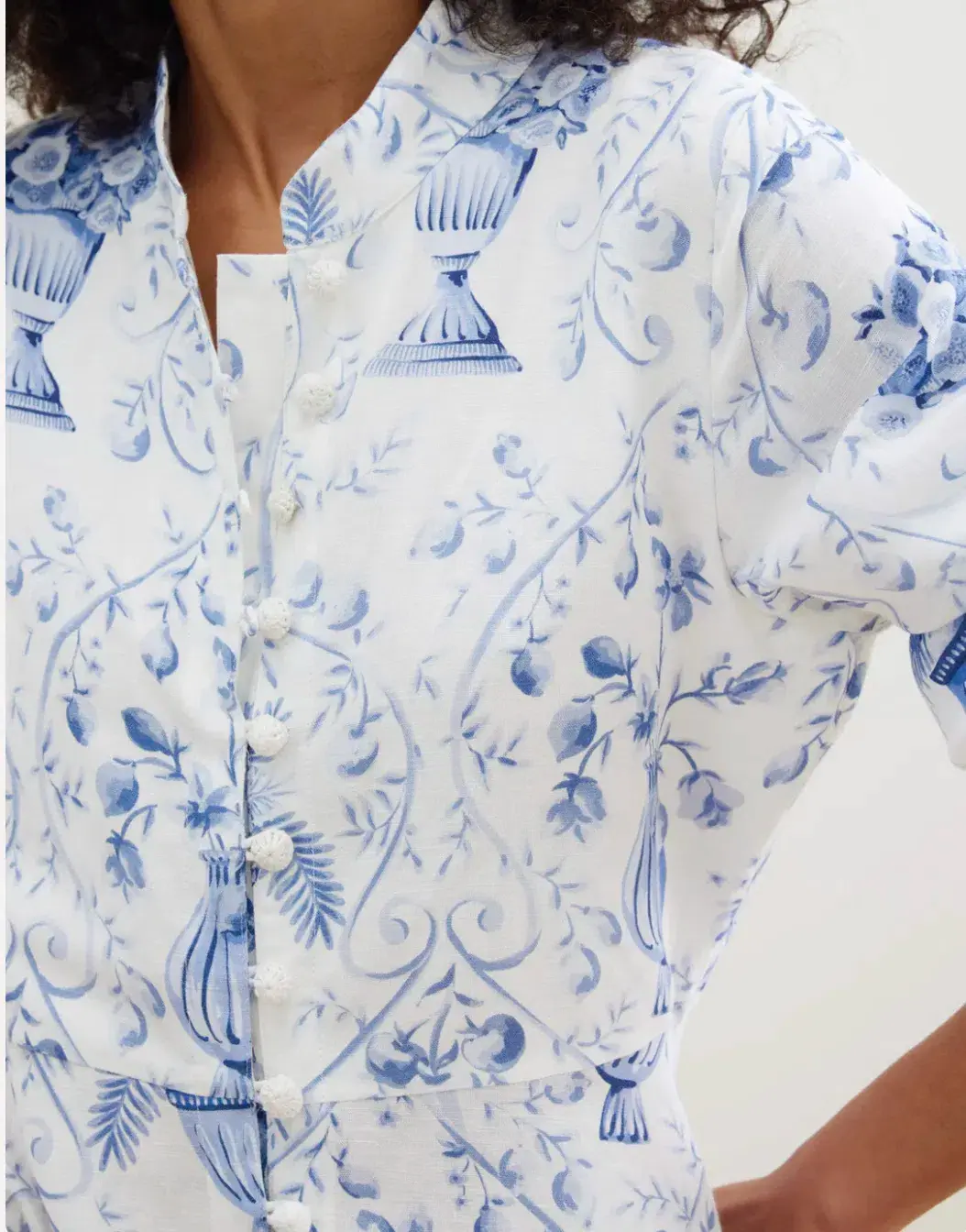 Binny La Casa Azul Midi Dress Blue Print Size 8 for rent on The Volte - main image