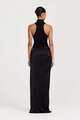 Henne Soraia Maxi Dress Black Size 8 for rent on The Volte - image 2