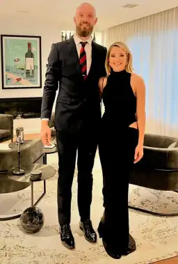 Henne Soraia Maxi Dress Black Size 10 for rent on The Volte - image 7