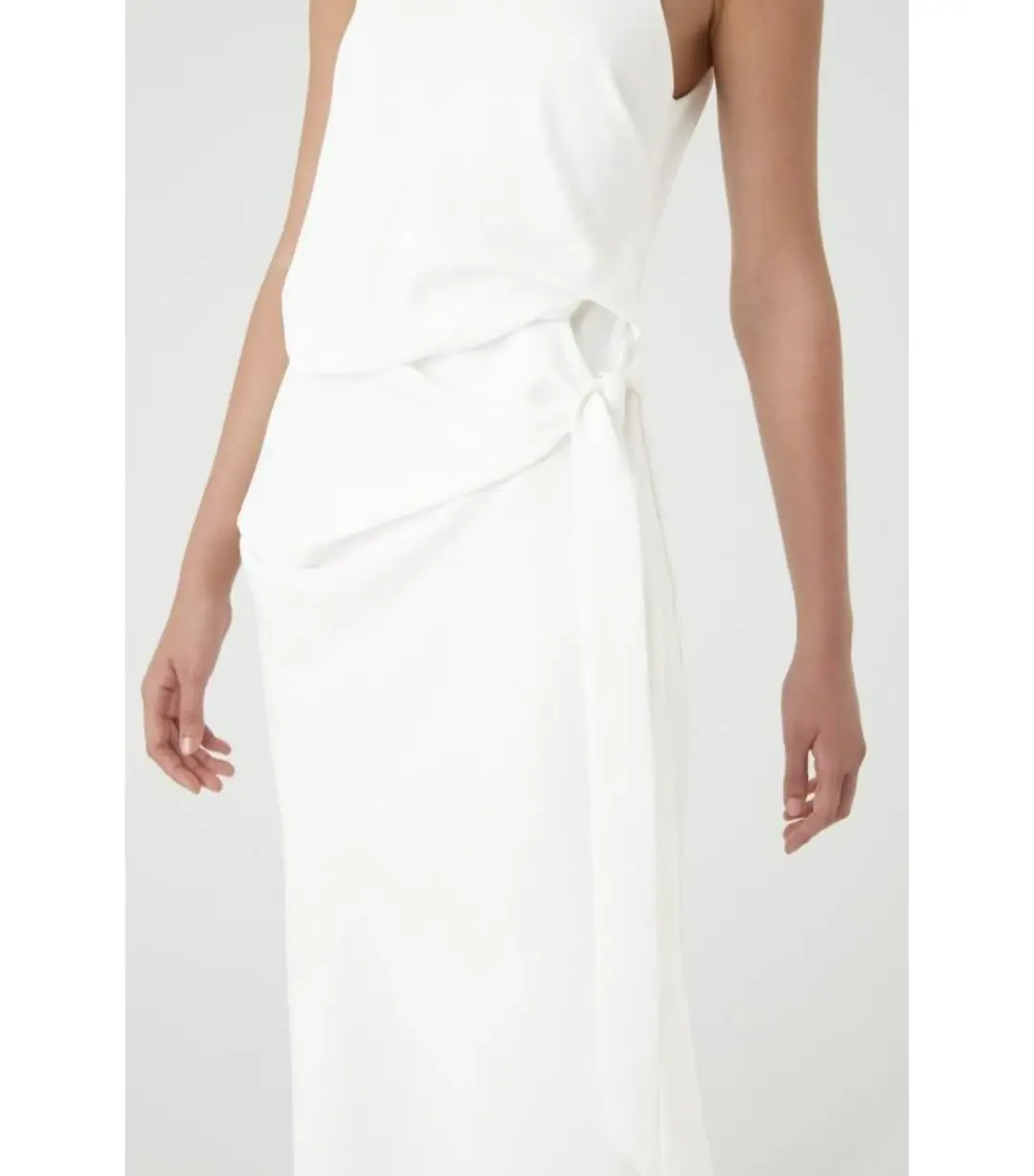 Camilla and Marc Foxglove Dress in White Size AU 12 for rent on The Volte - main image