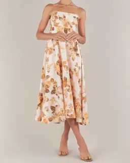 Amelius Saint Lucia Linen Maxi Dress size 6. for rent on The Volte - image 1