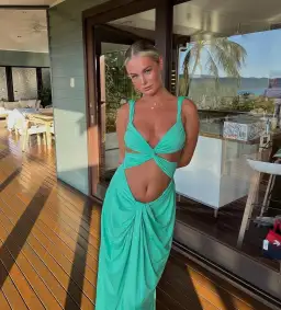 Asta Resort Mariana Dress Green Size XS / AU 6 for rent on The Volte - image 3