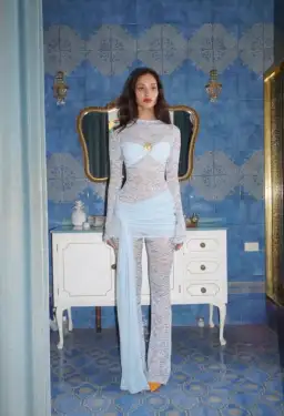 DECONDUARTE ORTIGIA BABY BLUE SIZE 8 for rent on The Volte - image 7