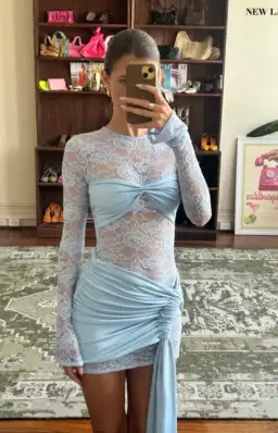 DECONDUARTE ORTIGIA BABY BLUE SIZE 8 for rent on The Volte - image 5