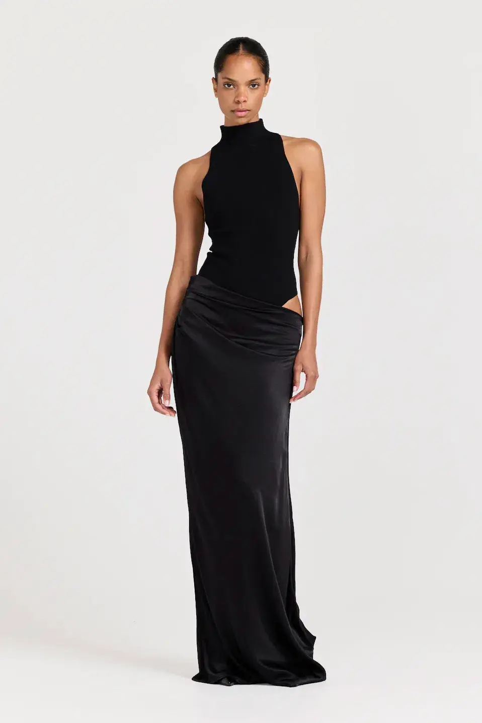 Henne Soraia Maxi Dress Black Size S / AU 8 for rent on The Volte - main image