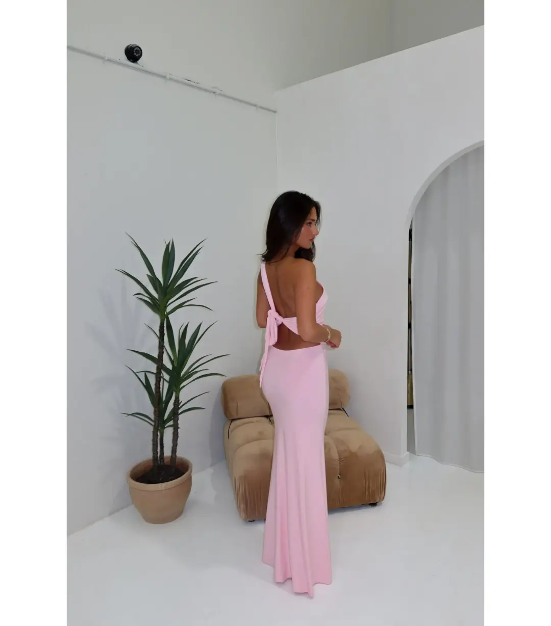 Natalie Rolt Fabienne Gown Blossom Pink Size 1 / AU 8-10 for rent on The Volte - main image