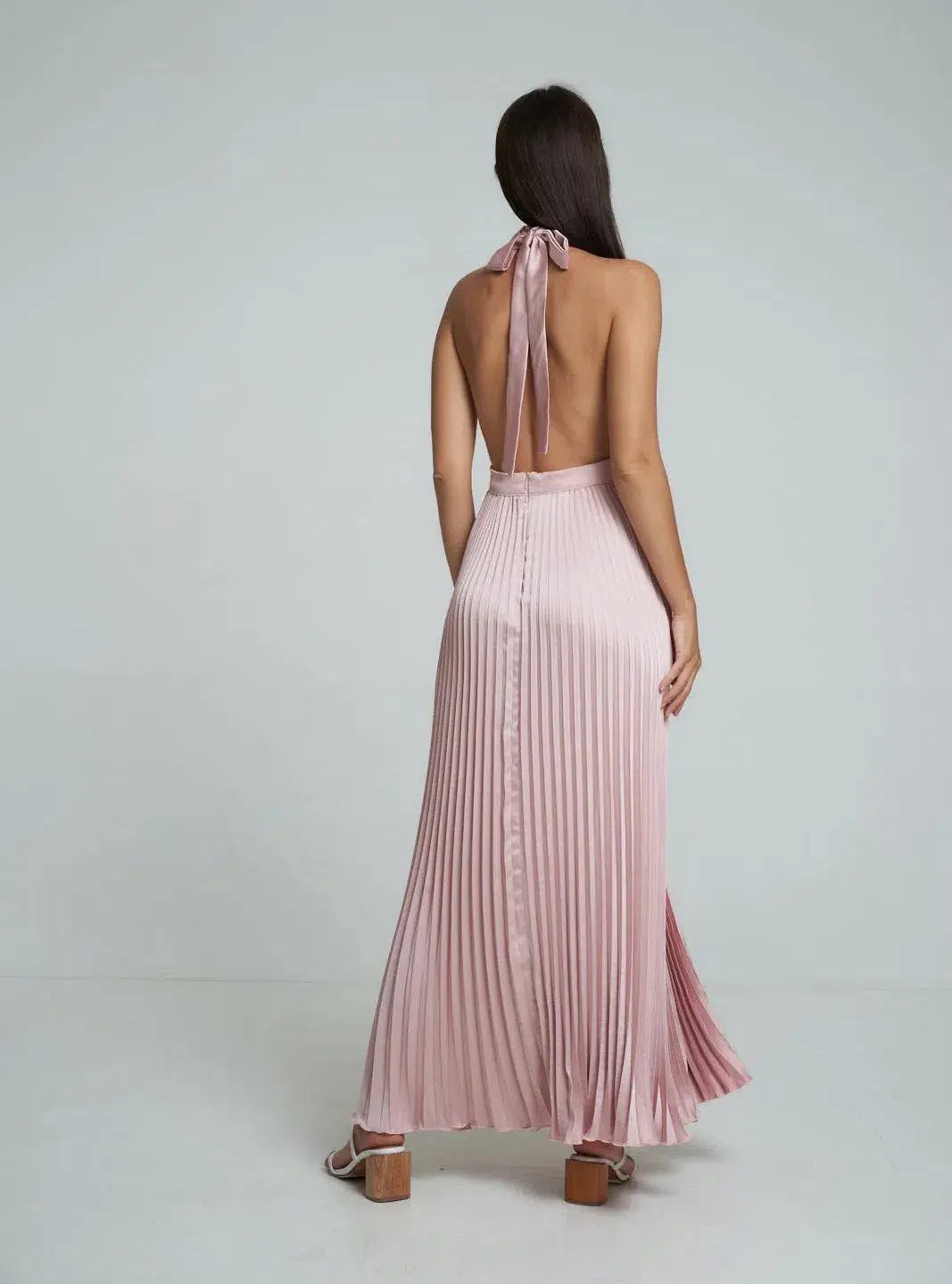 L'Idee Renaissance Split Gown Ballet Pink Size 6 for rent on The Volte - main image