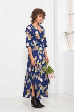 Leonard St Maxi Wrap Dress in Beetle & Protea Print Size 8 for rent on The Volte - image 1