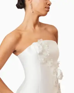 Elliatt Oleander Strapless Maxi Dress White Size S / AU 8 for rent on The Volte - image 6