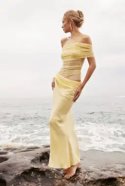 Benni Nico Off Shoulder Maxi Dress in Butter Size AU 10 for rent on The Volte - image 5