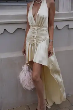 Orseund Iris Gown Cream Size AU 6 for rent on The Volte - image 4