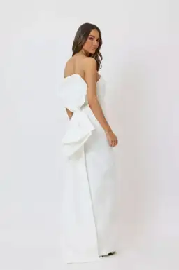 Bianca and Bridgett Kat Maxi Dress White Size 14 for rent on The Volte - image 2