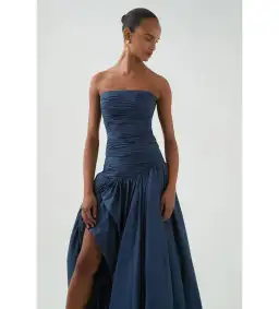 Aje Violette Set in Slate Size AU 6 for rent on The Volte - image 3