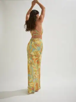 One Mile The Label Jessica Palm Set Multi Size AU 10 for rent on The Volte - image 3