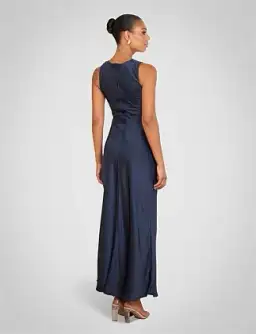 Pilgrim Gita Boat Neck Dress In Navy Size AU 10 for rent on The Volte - image 3