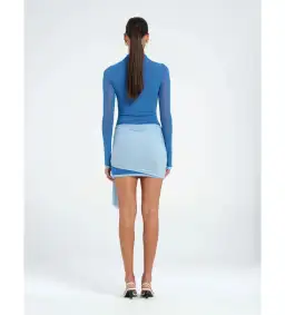 Benni Kingsley Mini Size 8 for rent on The Volte - image 3