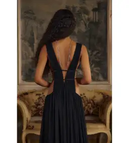 Mirror Palais Venus Gown in Black Size AU 10 for rent on The Volte - image 4