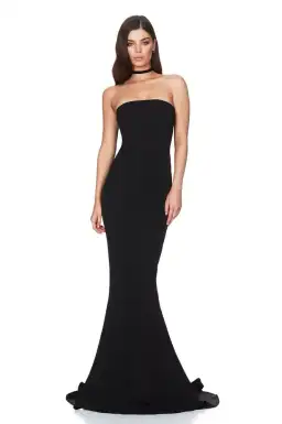 Nookie Angelina Fishtail Gown in Black Size 8/S for rent on The Volte - image 3