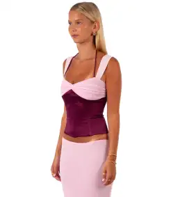 I am Delilah Scarlett Set Berry Size AU 8 + AU 6 Skirt for rent on The Volte - image 3