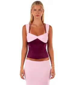 I am Delilah Scarlett Set Berry Size AU 8 + AU 6 Skirt for rent on The Volte - image 2