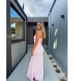 Mode Mila Remi Dress in Ribbon Pink Size XS / AU 6 for rent on The Volte - image 3