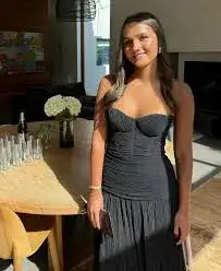 Manning Cartell Double Time Pleat Black Size S/AU 8 for rent on The Volte - image 3