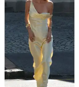 Natalie Rolt Μonika Gown Lemon Size 0/AU 6 for rent on The Volte - image 4