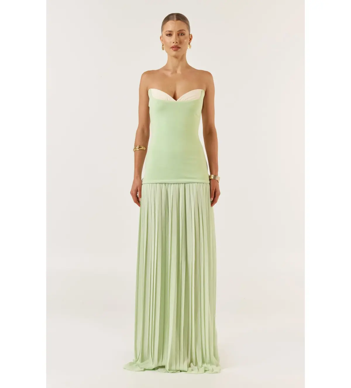 She Is Olla Nicolette Dress Green Size 8 - Image 3