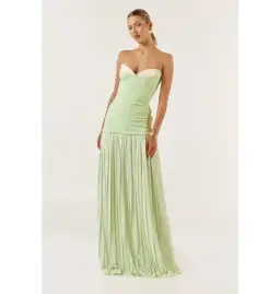 She is OLLÁ Nicolette Maxi Dress Green Size AU 6 for rent on The Volte - image 3