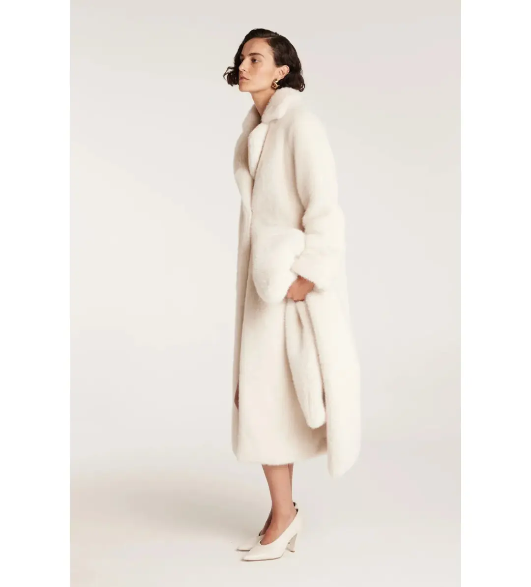 Perri Cutten The Shag Coat Ecru One Size M/AU 10 for rent on The Volte - main image