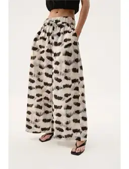 AJE Airlie Relaxed Pants Light Plume Size 10 for rent on The Volte - image 8