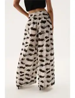 AJE Airlie Relaxed Pants Light Plume Size 10 for rent on The Volte - image 4