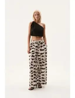 AJE Airlie Relaxed Pants Light Plume Size 10 for rent on The Volte - image 9