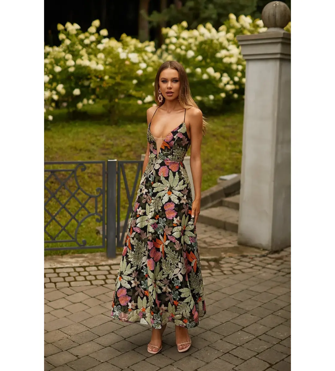 Alamour Odette Dress Floral Size 8 for rent on The Volte - main image
