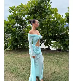 Natalie Rolt Emily Gown Baby Blue Size 1 / 8 AU for rent on The Volte - image 3