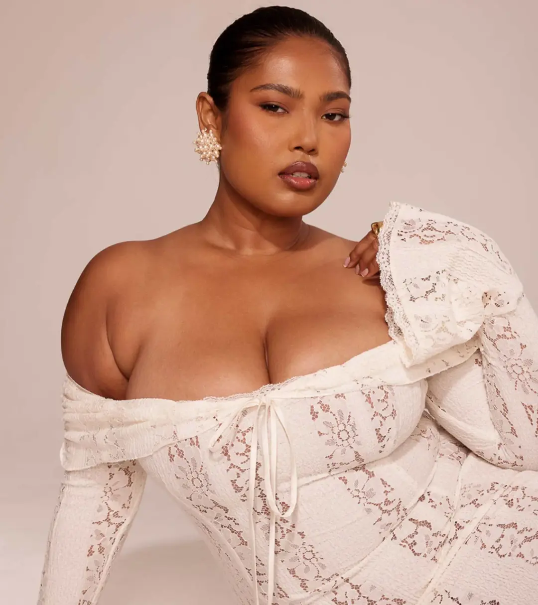 House of CB Belle Vintage Cream Floral Lace Off Shoulder Maxi Dress - Size L / AU 8-10 for rent on The Volte - main image