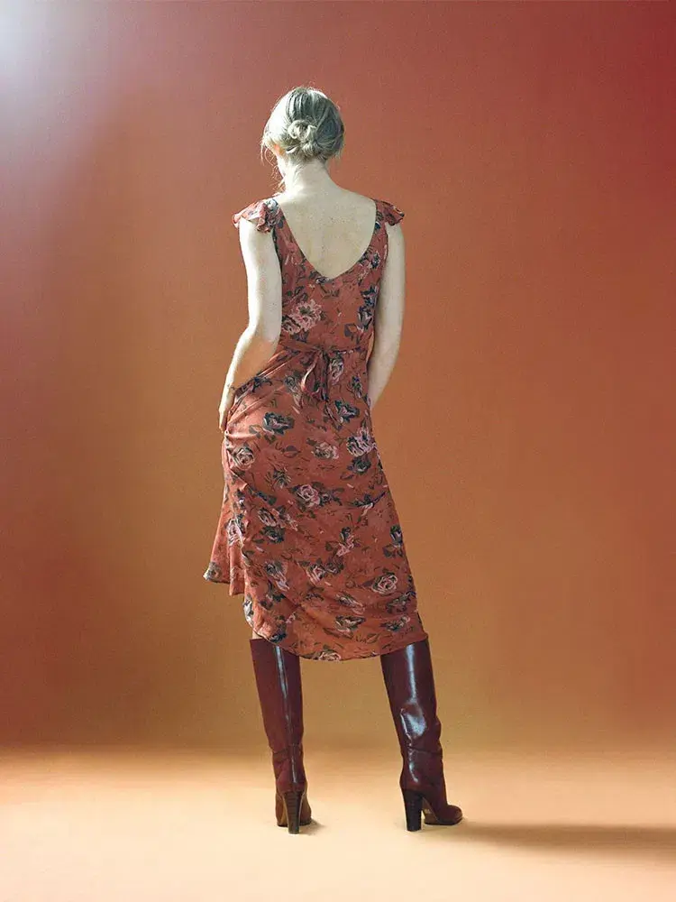 Realisation Par The Lila Dress Rosa Size AU 6 for rent on The Volte - main image