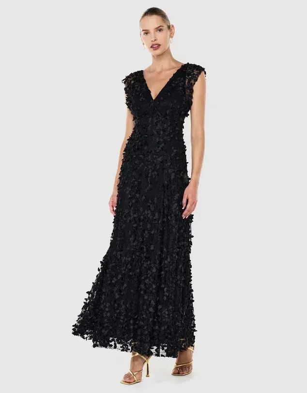 Manning Cartel Enchantment Gown Black Size 8 for rent on The Volte - main image