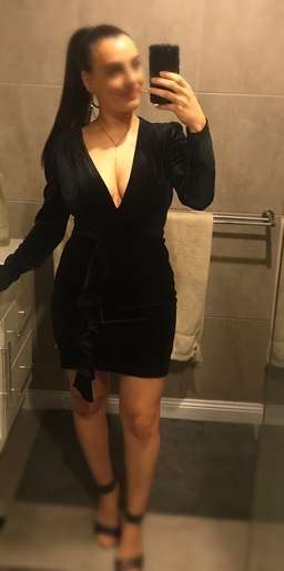 Sheike Phantom Dress Black Size 8 for rent on The Volte - image 5