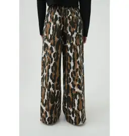 Aje Sienna Denim Jeans Size 12/L for rent on The Volte - image 6