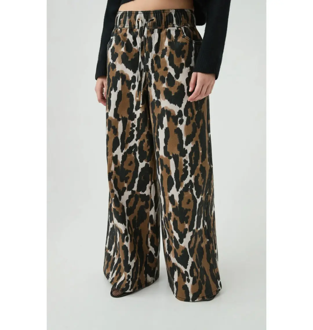 Aje Sienna Denim Jeans Size 12/L for rent on The Volte - main image