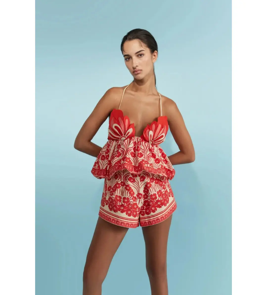 Antipodean Clover Set in Cherry Bomb Size AU 6 for rent on The Volte - main image